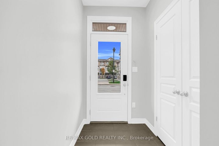 Photo 12 at 27 - 4145 Palermo Common, Shoreacres, Burlington