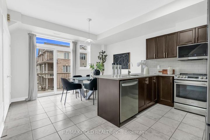 Photo 20 at 27 - 4145 Palermo Common, Shoreacres, Burlington