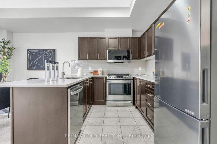 Photo 22 at 27 - 4145 Palermo Common, Shoreacres, Burlington