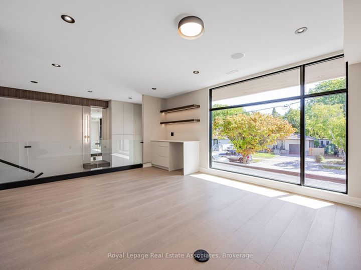 Photo 7 at 953 Halliday Avenue, Lakeview, Mississauga