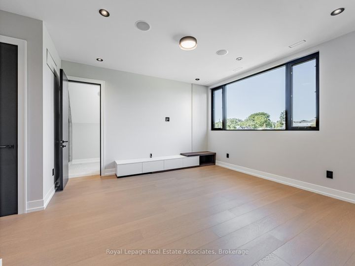 Photo 17 at 953 Halliday Avenue, Lakeview, Mississauga