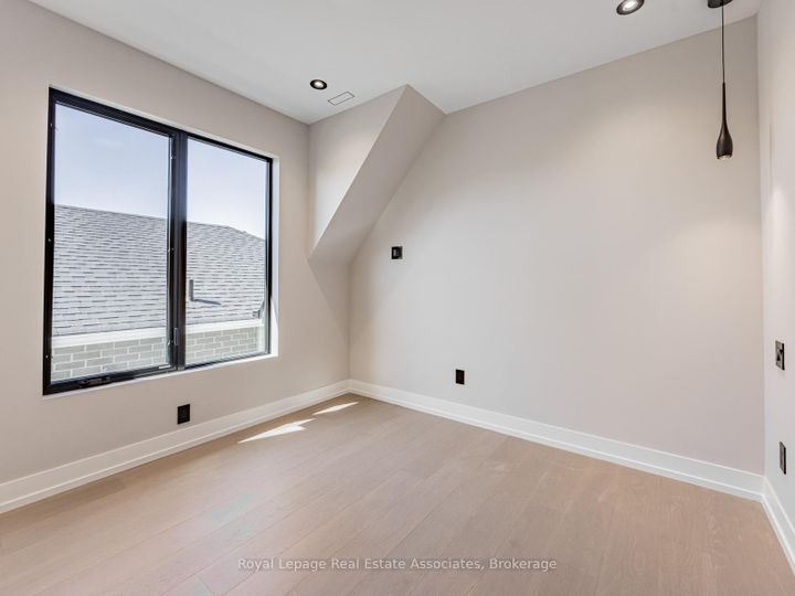 Photo 21 at 953 Halliday Avenue, Lakeview, Mississauga