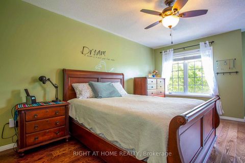 Photo 18 at 50 Sunridge Street, Oak Ridges, Richmond Hill