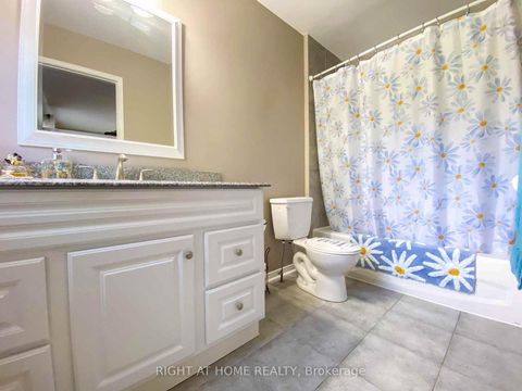 Photo 22 at 50 Sunridge Street, Oak Ridges, Richmond Hill