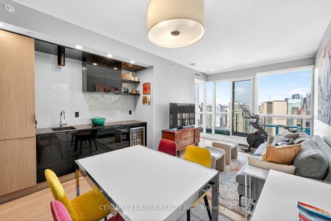 Photo 5 at 3101 - 70 Temperance Street, Bay Street Corridor, Toronto Photo 5 at 3101 - 70 Temperance Street, Bay Street Corridor, Toronto