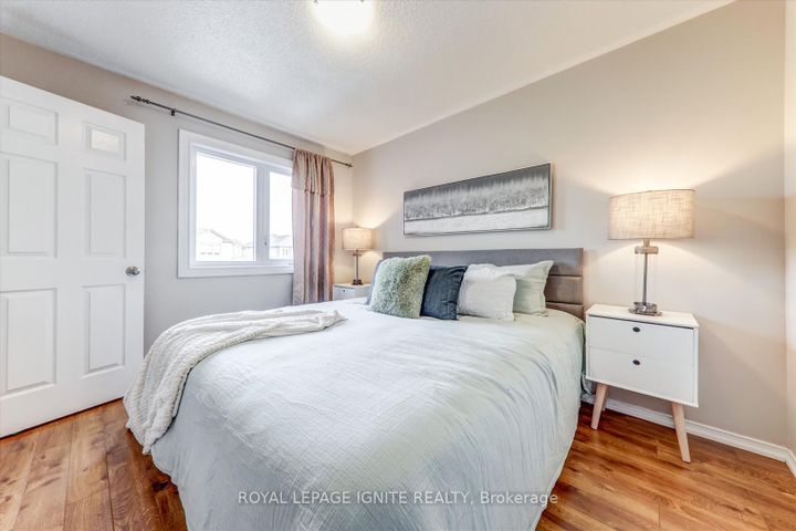Photo 16 at 11 Magnum Way, Highland Creek, Toronto