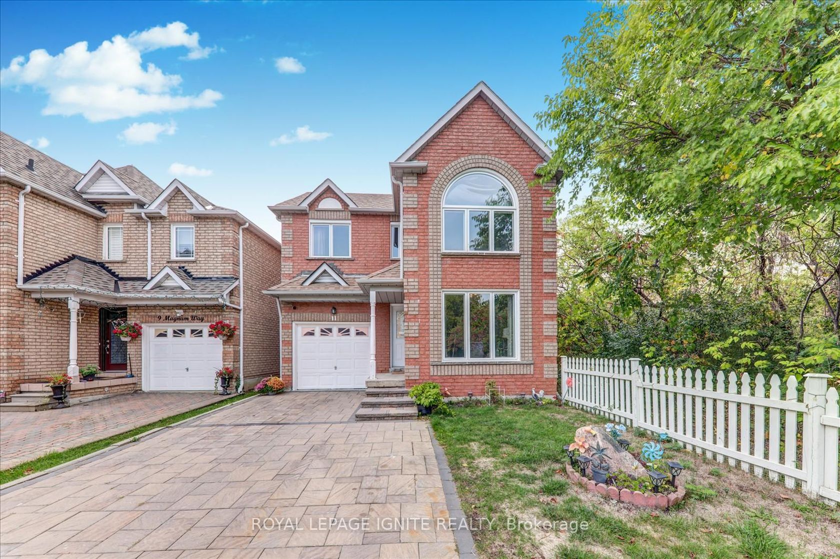 11 Magnum Way, Highland Creek, Toronto 2