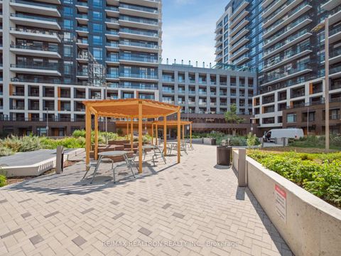 Photo 18 at 1802 - 7950 Bathurst Street, Beverley Glen, Vaughan