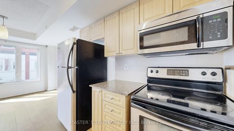 Photo 10 at Unit4 - 74 Munro Street, South Riverdale, Toronto
