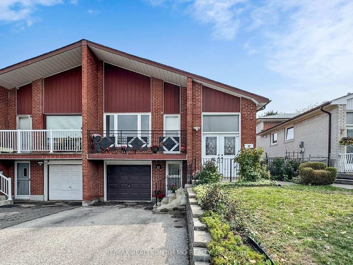 Photo 1 at 37 Warfield Drive, Pleasant View, Toronto