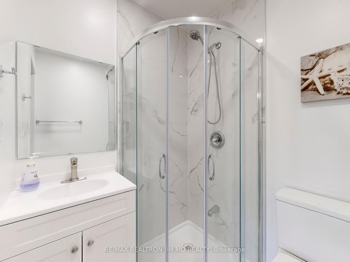 Photo 15 at 37 Warfield Drive, Pleasant View, Toronto