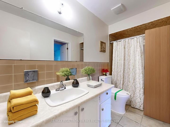 Photo 19 at 37 Warfield Drive, Pleasant View, Toronto