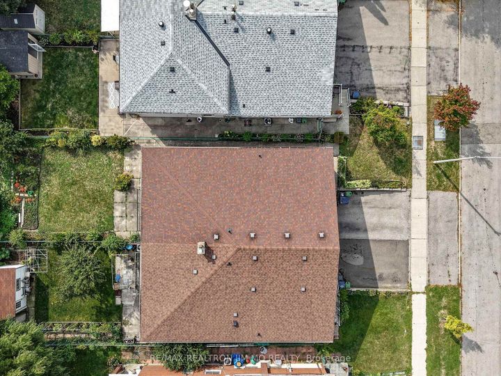 Photo 38 at 37 Warfield Drive, Pleasant View, Toronto