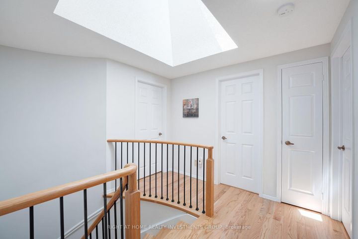 Photo 28 at 660 Whistler Drive N, Northglen, Oshawa