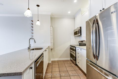 Photo 9 at 715 - 980 Yonge Street, Annex, Toronto