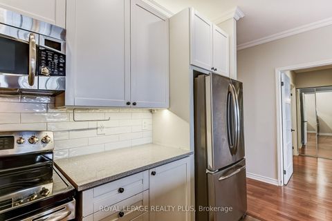 Photo 12 at 715 - 980 Yonge Street, Annex, Toronto