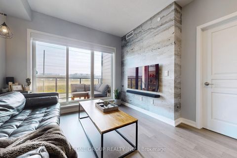 Photo 3 at 315 - 555 William Graham Drive, Rural Aurora, Aurora
