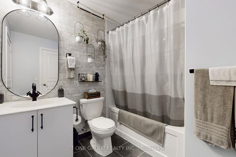 Photo 12 at 315 - 555 William Graham Drive, Rural Aurora, Aurora