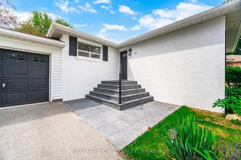 Photo 5 at 15 Kemano Road, Aurora Heights, Aurora