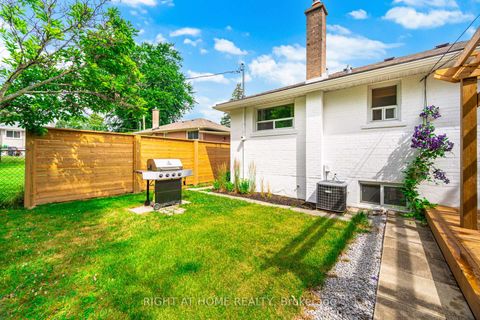 Photo 46 at 15 Kemano Road, Aurora Heights, Aurora