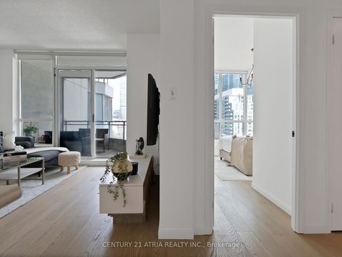 Photo 16 at 1101 - 228 Queens Quay W, Waterfront Communities C1, Toronto