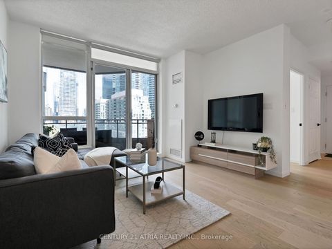 Photo 20 at 1101 - 228 Queens Quay W, Waterfront Communities C1, Toronto