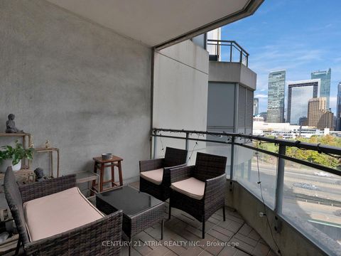 Photo 21 at 1101 - 228 Queens Quay W, Waterfront Communities C1, Toronto