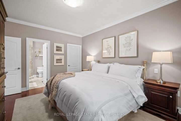 Photo 19 at 36 Toulon Avenue, Ancaster, Hamilton