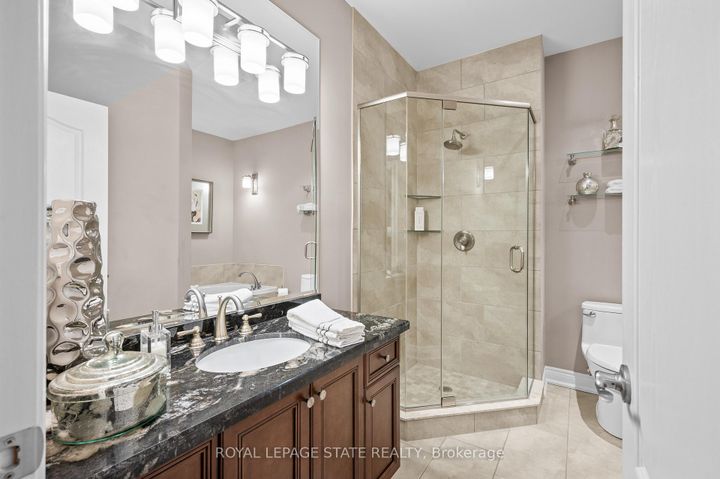 Photo 20 at 36 Toulon Avenue, Ancaster, Hamilton