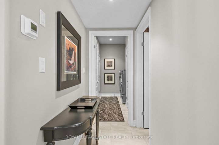 Photo 22 at 36 Toulon Avenue, Ancaster, Hamilton
