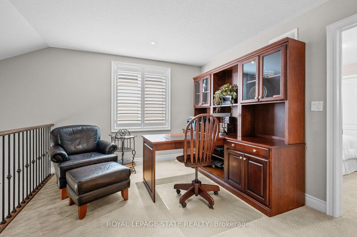 Photo 26 at 36 Toulon Avenue, Ancaster, Hamilton