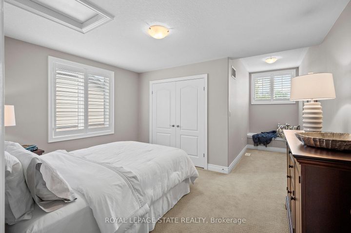 Photo 29 at 36 Toulon Avenue, Ancaster, Hamilton