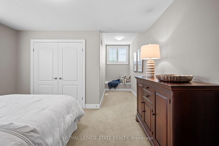 Photo 31 at 36 Toulon Avenue, Ancaster, Hamilton
