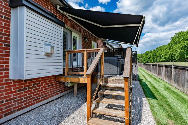 Photo 34 at 36 Toulon Avenue, Ancaster, Hamilton