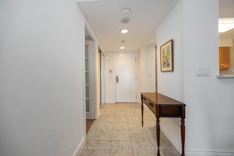 Photo 4 at 705 - 880 Grandview Way, Willowdale East, Toronto