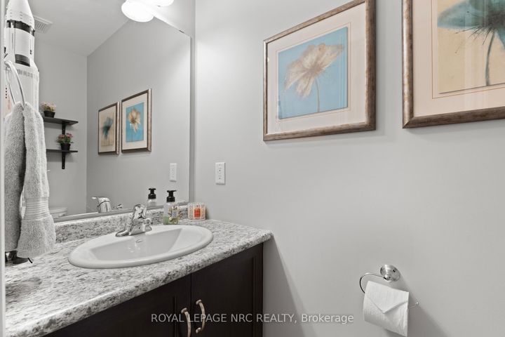 Photo 3 at 15 - 377 Glancaster Road, Villages of Glancaster, Hamilton