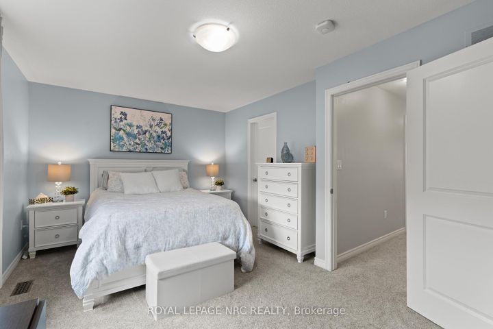 Photo 14 at 15 - 377 Glancaster Road, Villages of Glancaster, Hamilton