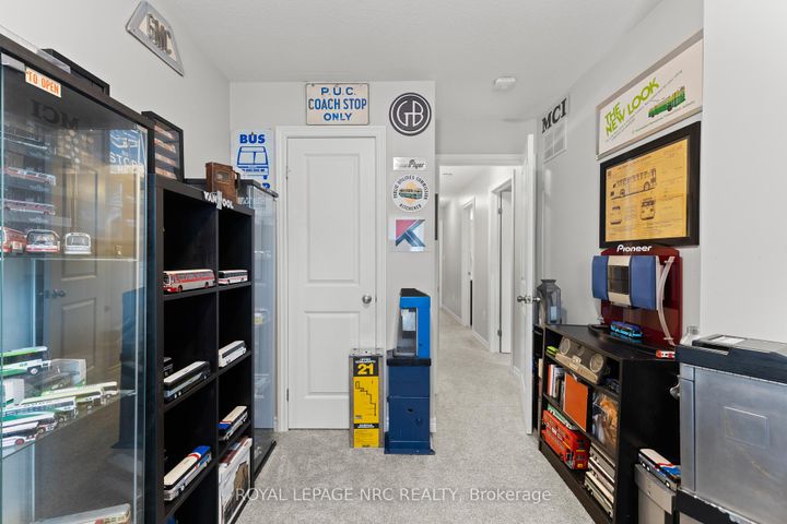 Photo 19 at 15 - 377 Glancaster Road, Villages of Glancaster, Hamilton