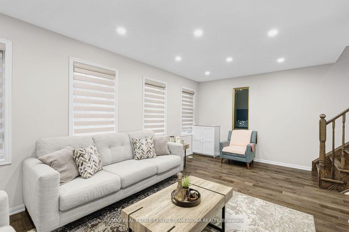 Photo 18 at 14 Crossbill Road, Northwest Brampton, Brampton