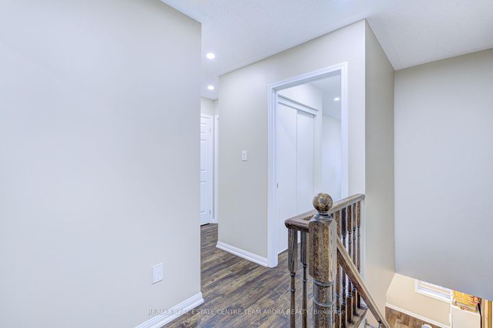 Photo 23 at 14 Crossbill Road, Northwest Brampton, Brampton