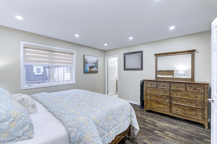 Photo 25 at 14 Crossbill Road, Northwest Brampton, Brampton