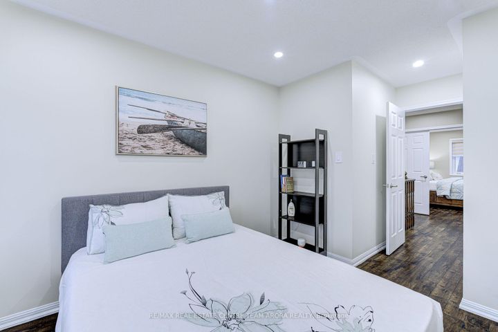 Photo 29 at 14 Crossbill Road, Northwest Brampton, Brampton