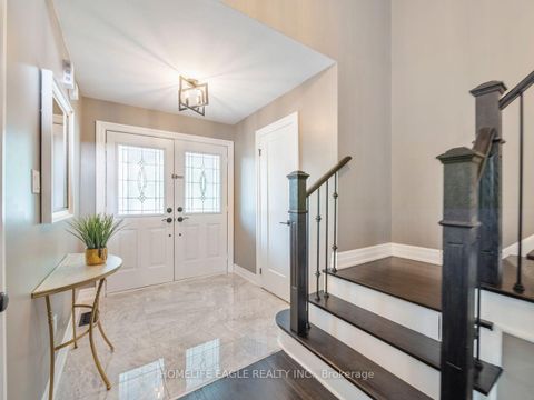 Photo 2 at 9 Marbella Road, Sonoma Heights, Vaughan