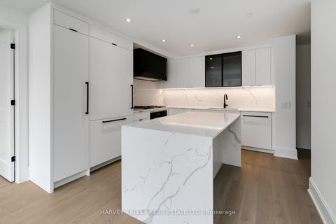 Photo 11 at 205 - 355 Bedford Park Avenue, Nortown, Toronto