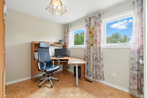 Photo 24 at 4 Mair Court, North Richvale, Richmond Hill