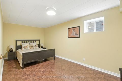 Photo 29 at 4 Mair Court, North Richvale, Richmond Hill