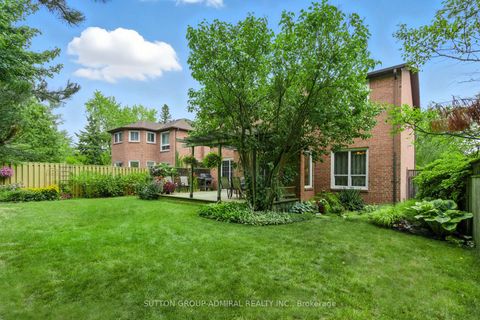 Photo 34 at 4 Mair Court, North Richvale, Richmond Hill