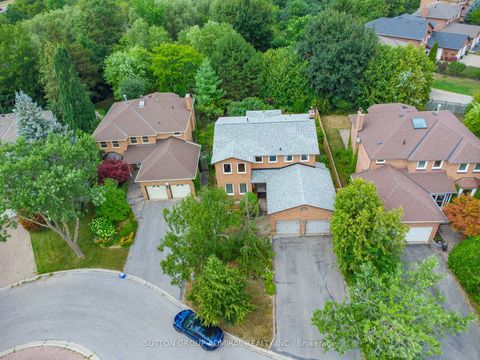 Photo 37 at 4 Mair Court, North Richvale, Richmond Hill