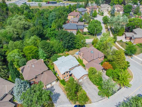 Photo 39 at 4 Mair Court, North Richvale, Richmond Hill