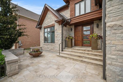 Photo 6 at 49 Bayside Court, East Woodbridge, Vaughan
